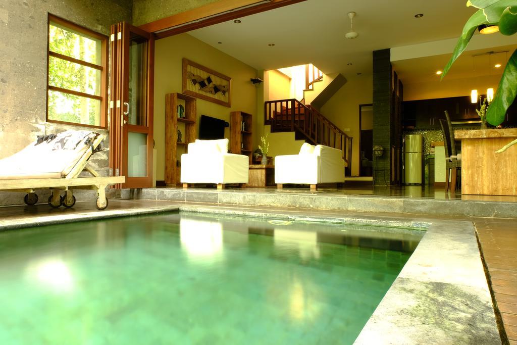Harum Sari Ubud Private Villa Экстерьер фото